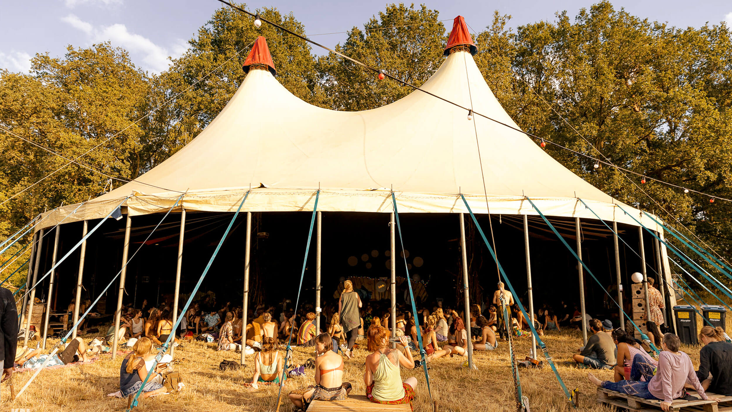 JAN-HOORN--NEW-HEALING--dance-temple-panorama-0