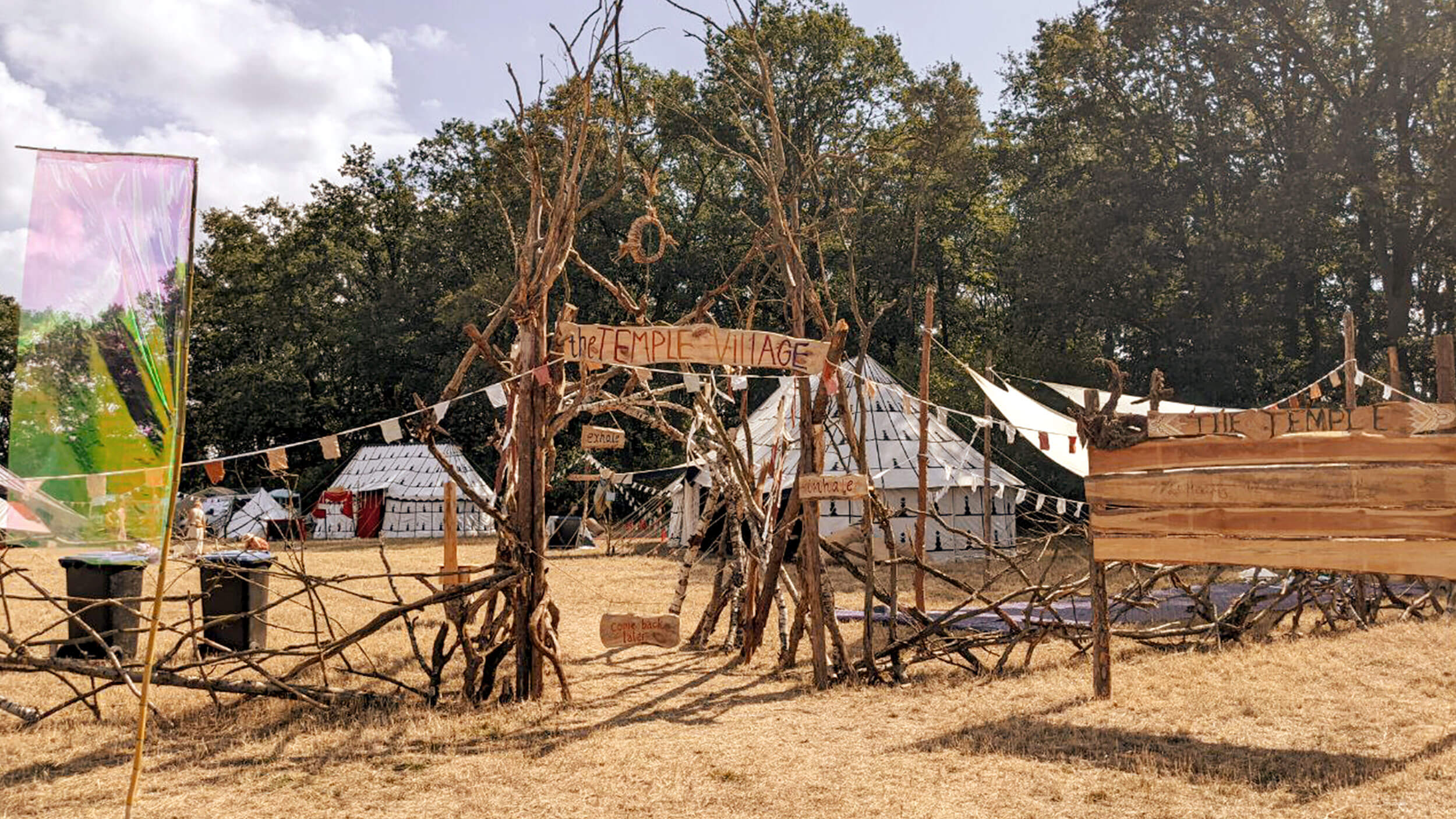 JAN-HOORN--NEW-HEALING--temple-village-panorama-0